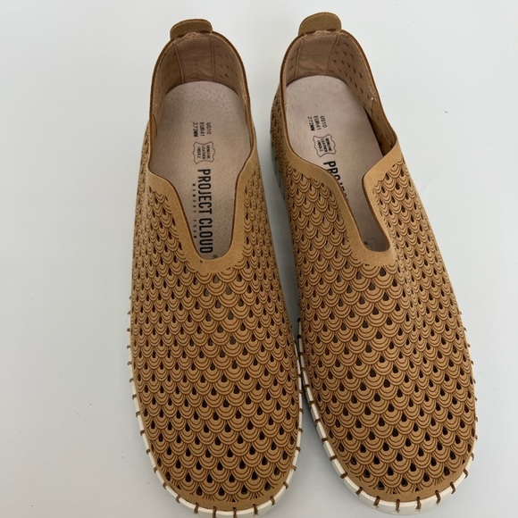 Project Cloud Shoes - Project Cloud Slip-On Casual Shoes - Tan
